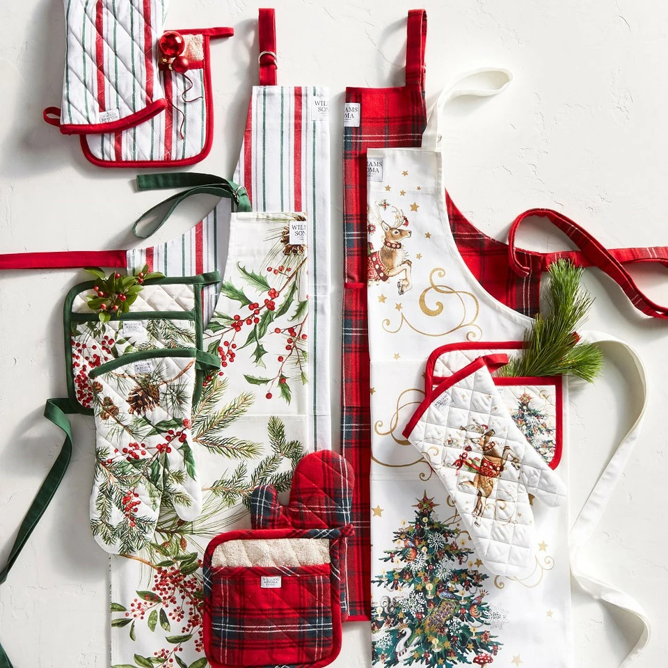 Festive Stripe Oven Mitt & Potholder Set 5 Festive Stripe Oven Mitt & Potholder Set - Image 3