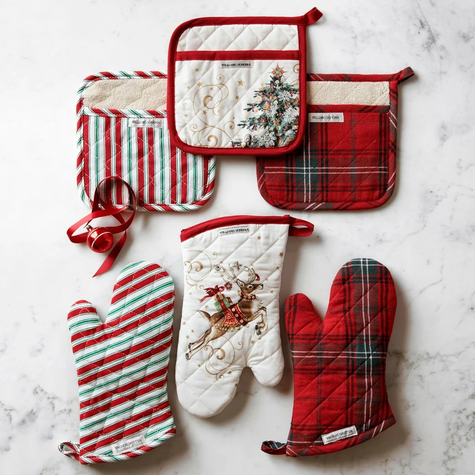 Festive Stripe Oven Mitt & Potholder Set 4 Festive Stripe Oven Mitt & Potholder Set - Image 2