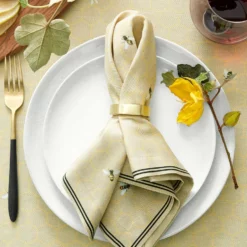 Bee Napkins, Set of 4 -Deals BAR Store honeybee napkin 202221 0228 bee napkins set of 4 z