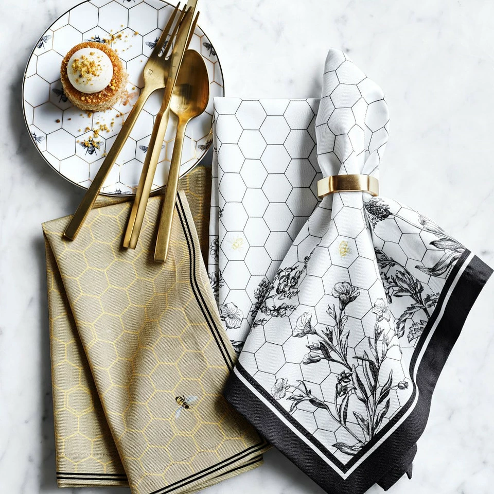 Honeycomb Napkins, Set of 4 6 Honeycomb Napkins, Set of 4 - Image 4