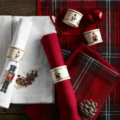 Classic Tartan Napkins, Set of 4 -Deals BAR Store tartan plaid napkin 202222 0006 classic tartan napkins set of 4 z