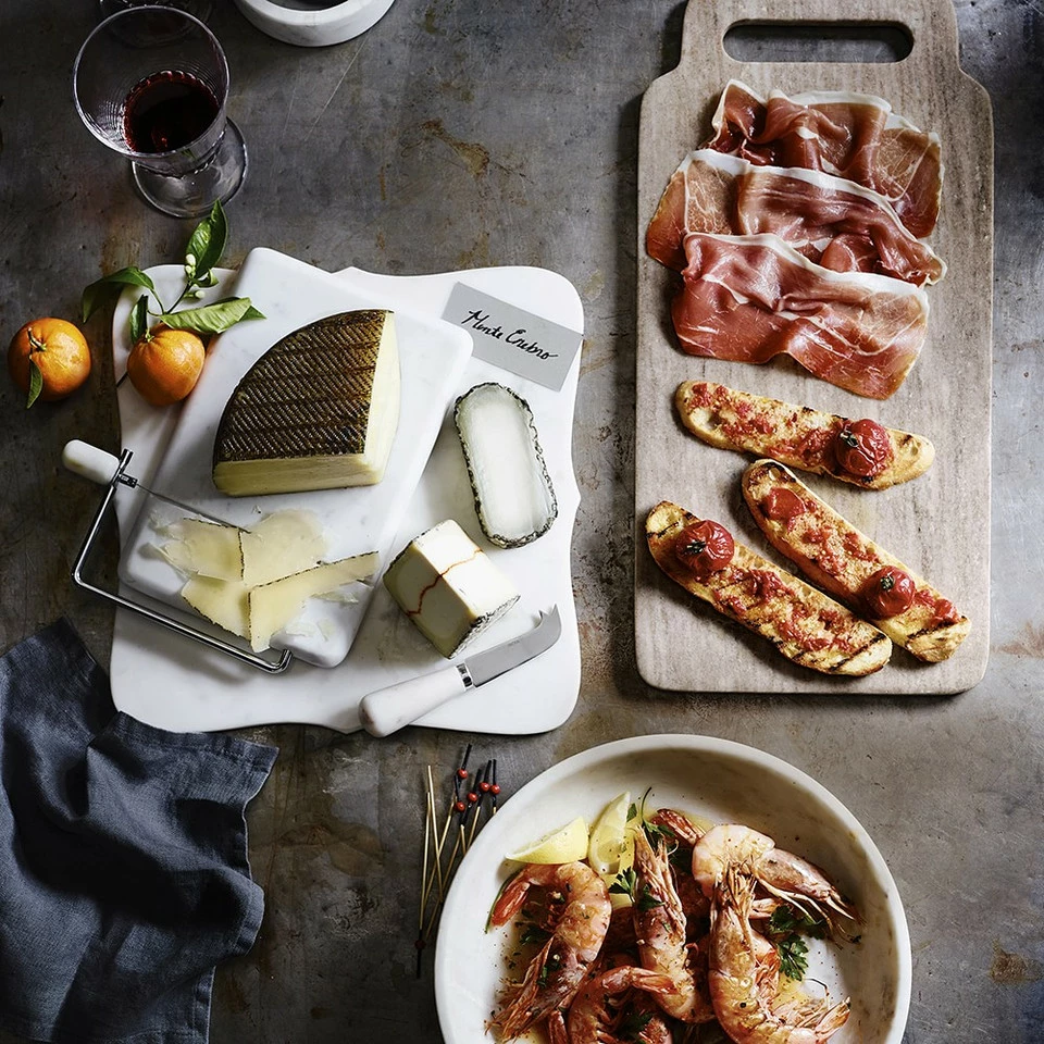Scalloped White Marble Cheese Board 9 Scalloped White Marble Cheese Board - Image 8