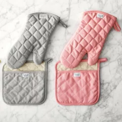 Williams Sonoma Potholder 11 Williams Sonoma Potholder -Deals BAR Store williams sonoma logo pot holder 202130 0048 williams sonoma oven mitt 1 z